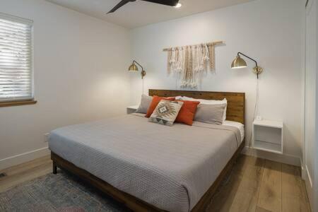 Near Downtown Stylish 2Br With Amazing Patio - 6 Villa Моуаб Екстериор снимка